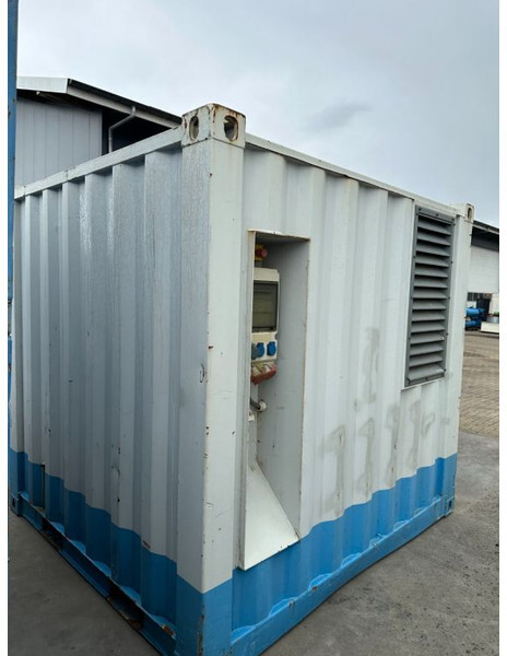 Iveco Marelli 40 KVA Supersilent generatorset in 8 ft container - Groupe électrogène: photos 3 Iveco Marelli 40 KVA Supersilent generatorset in 8 ft container - Groupe électrogène: photos 3