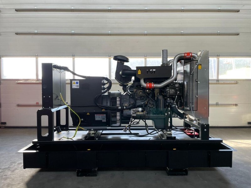 Iveco NEF 45 TM3 Stamford 125 kVA generatorset New ! - Groupe électrogène: photos 1 Iveco NEF 45 TM3 Stamford 125 kVA generatorset New ! - Groupe électrogène: photos 1