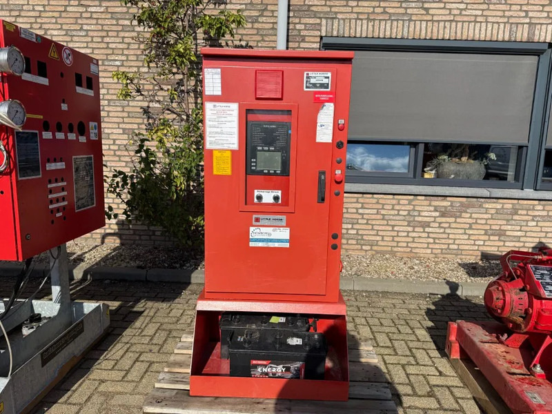 John Deere 6068 HF 120 Armstrong 452 m3 / h Diesel Waterpomp brandschade - Pompe à eau: photos 3 John Deere 6068 HF 120 Armstrong 452 m3 / h Diesel Waterpomp brandschade - Pompe à eau: photos 3