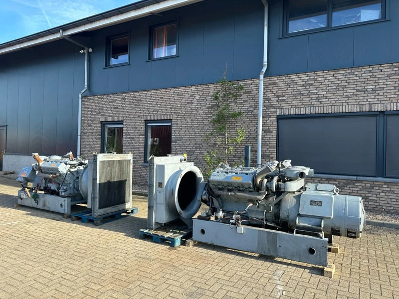 MAN D2858 MT AvK 250 kVA Noodstroom generatorset ex Emergency - Groupe électrogène: photos 5 MAN D2858 MT AvK 250 kVA Noodstroom generatorset ex Emergency - Groupe électrogène: photos 5