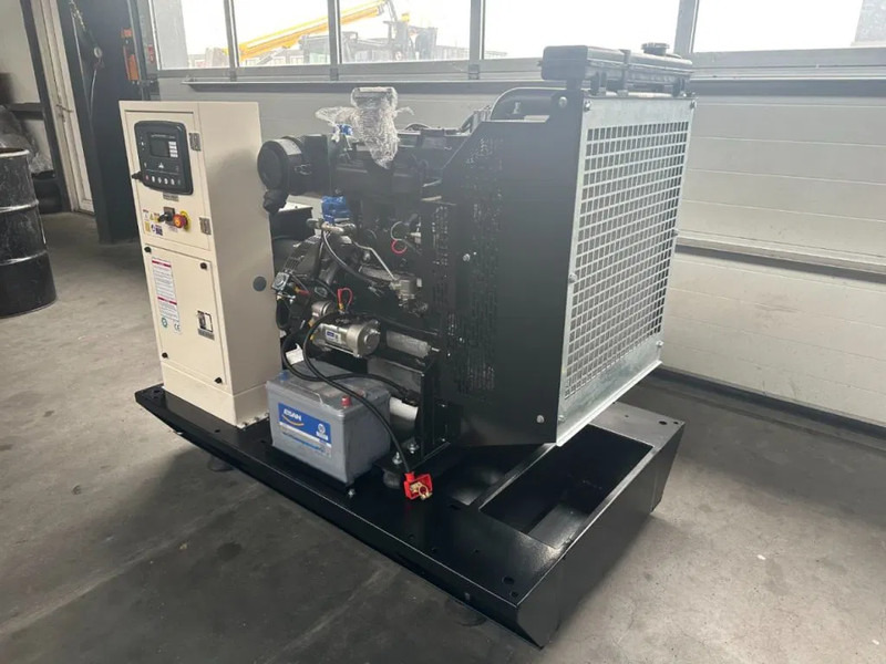 Perkins 1103A-33G Stamford 33 kVA generatorset NEW! - Groupe électrogène: photos 4 Perkins 1103A-33G Stamford 33 kVA generatorset NEW! - Groupe électrogène: photos 4