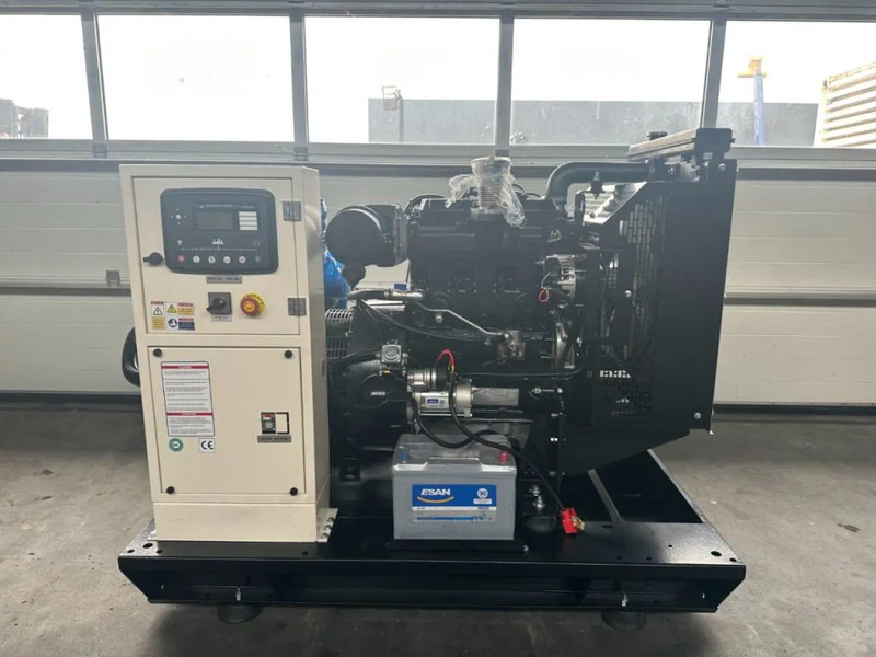 Perkins 1103A-33G Stamford 33 kVA generatorset NEW! - Groupe électrogène: photos 1 Perkins 1103A-33G Stamford 33 kVA generatorset NEW! - Groupe électrogène: photos 1