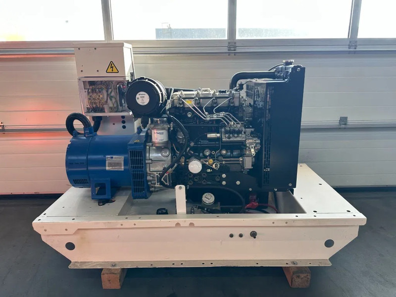 Perkins FG Wilson 23 kVA generatorset New ! - Groupe électrogène: photos 3 Perkins FG Wilson 23 kVA generatorset New ! - Groupe électrogène: photos 3