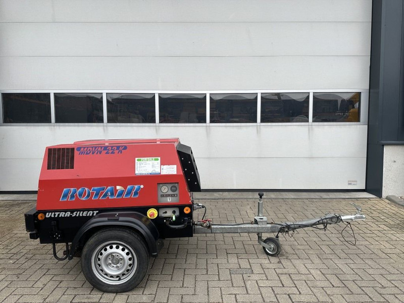 Rotair MDVN 22 K Kubota 2000 L / min 6.5 Bar Mobiele Diesel Compressor as New ! - Compresseur d'air: photos 1 Rotair MDVN 22 K Kubota 2000 L / min 6.5 Bar Mobiele Diesel Compressor as New ! - Compresseur d'air: photos 1