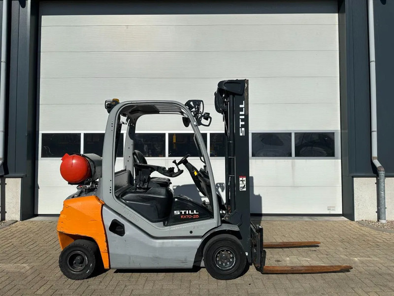 Still RX70-25 T 2.5 ton Duplex Sideshift LPG Heftruck 2020 - Chariot élévateur à gaz: photos 2 Still RX70-25 T 2.5 ton Duplex Sideshift LPG Heftruck 2020 - Chariot élévateur à gaz: photos 2