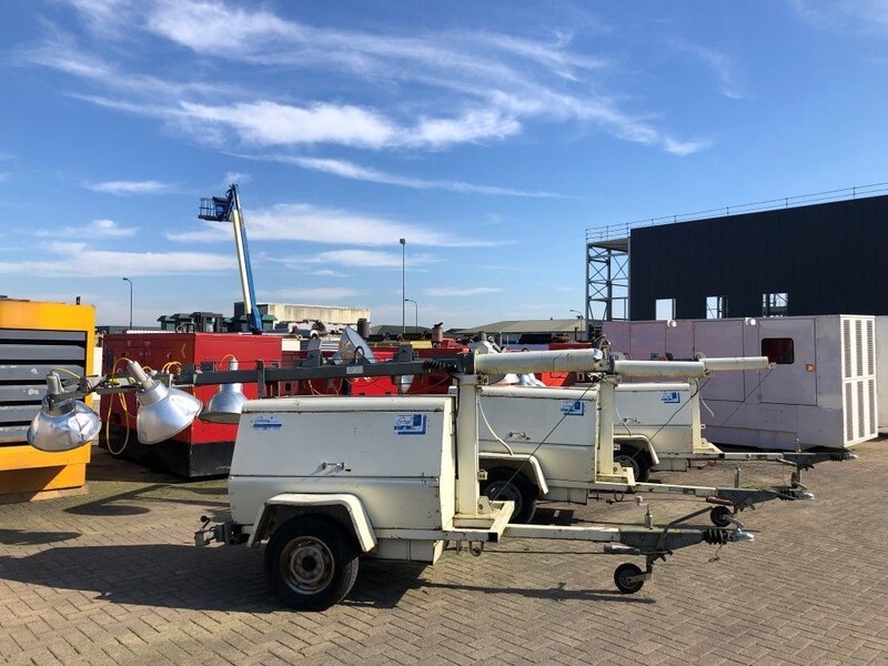 Terex Kubota Leroy Somer 7 kVA lichtmast aggregaat light tower - Mat d'éclairage: photos 2 Terex Kubota Leroy Somer 7 kVA lichtmast aggregaat light tower - Mat d'éclairage: photos 2