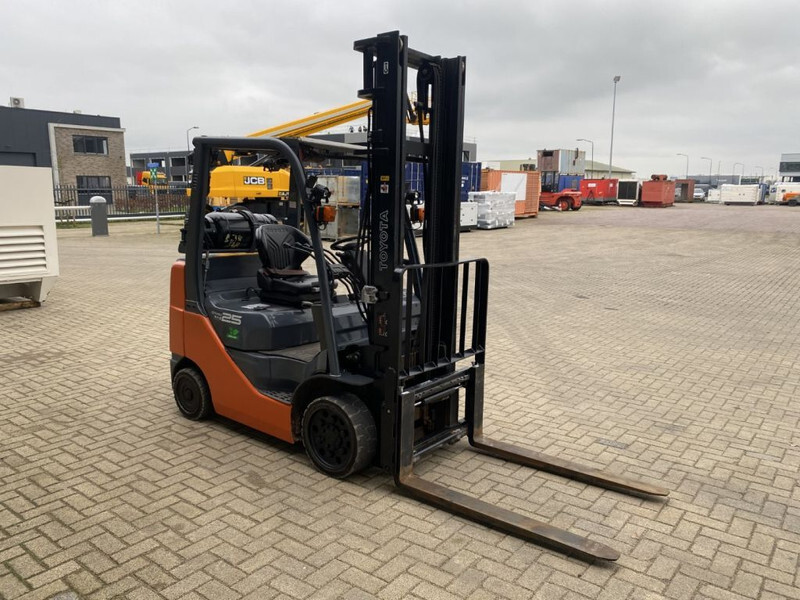 Chariot élévateur à gaz Toyota 8FGCU25 2.5 ton Duplex Sideshift LPG Heftruck: photos 7