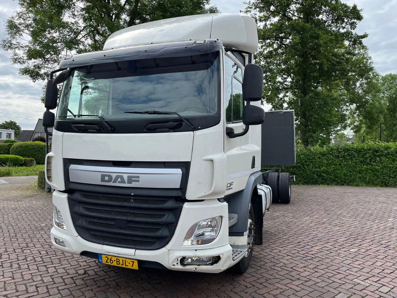 DAF CF 260 CF 260 FA CHASSIS CABINE EURO 6 - Châssis cabine: photos 4 DAF CF 260 CF 260 FA CHASSIS CABINE EURO 6 - Châssis cabine: photos 4