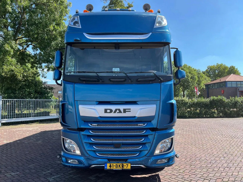 DAF XF 530 FAS - Camion porte-conteneur/ Caisse mobile: photos 3 DAF XF 530 FAS - Camion porte-conteneur/ Caisse mobile: photos 3