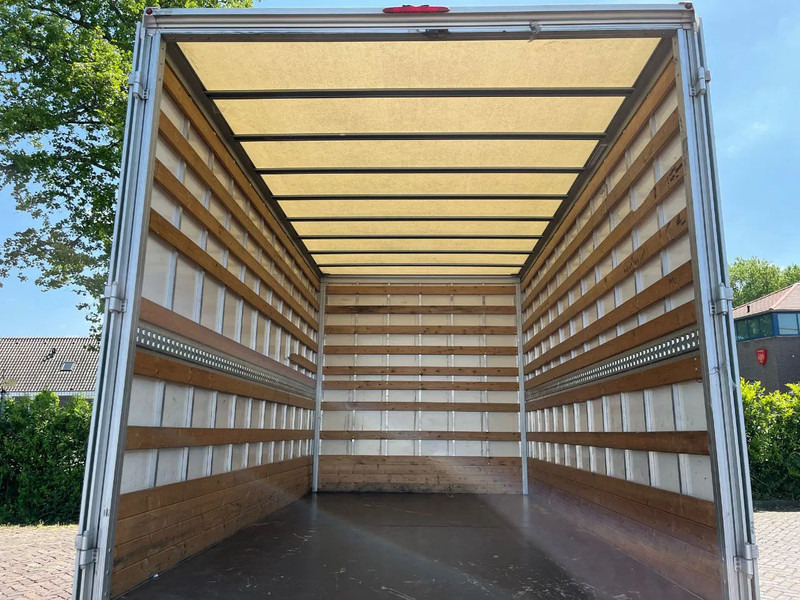 Fourgon grand volume, Utilitaire double cabine Iveco Daily 35C16 Achterdeuren (15 diverse modellen op voorraad): photos 12 Fourgon grand volume, Utilitaire double cabine Iveco Daily 35C16 Achterdeuren (15 diverse modellen op voorraad): photos 12