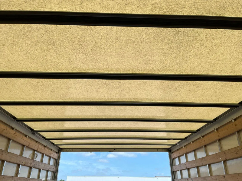 Fourgon grand volume, Utilitaire double cabine Iveco Daily 35C16 Achterdeuren (15 diverse modellen op voorraad): photos 14 Fourgon grand volume, Utilitaire double cabine Iveco Daily 35C16 Achterdeuren (15 diverse modellen op voorraad): photos 14