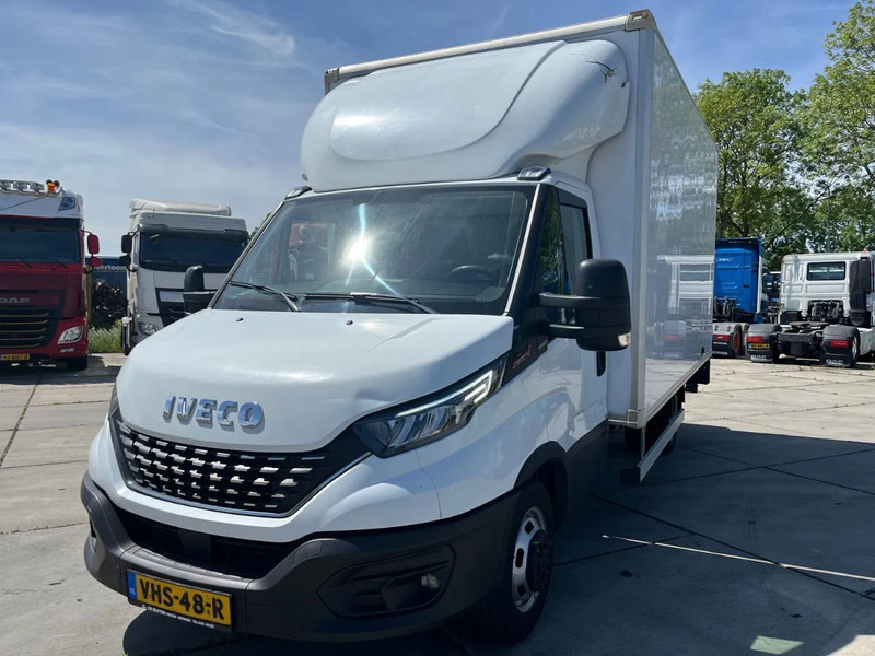 Iveco Daily 35C16 Achterdeuren (15 diverse modellen op voorraad) - Fourgon grand volume: photos 1 Iveco Daily 35C16 Achterdeuren (15 diverse modellen op voorraad) - Fourgon grand volume: photos 1