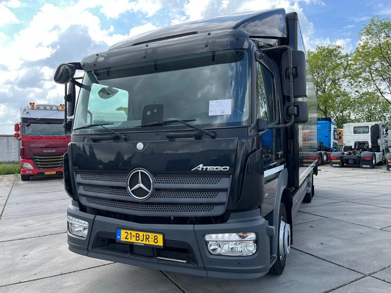 Mercedes-Benz Atego 1218 - Camion fourgon: photos 2 Mercedes-Benz Atego 1218 - Camion fourgon: photos 2