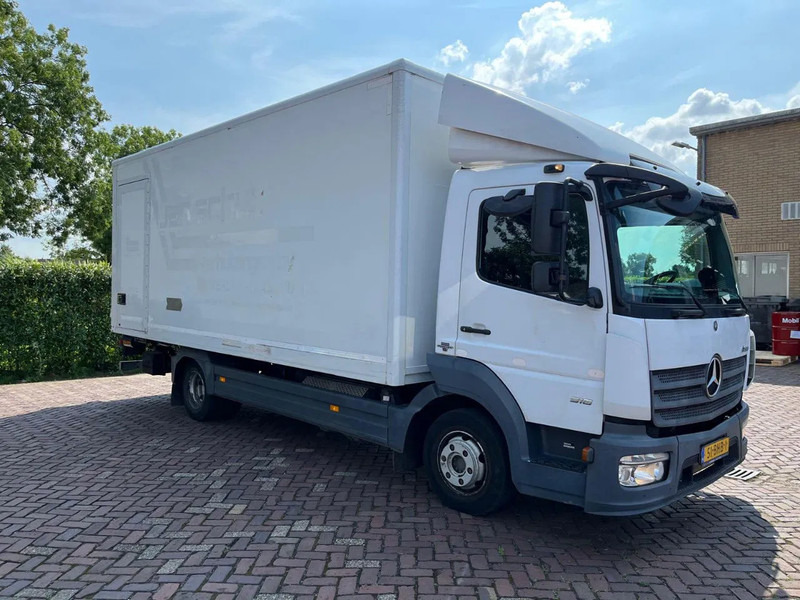 Mercedes-Benz Atego 916 - Camion fourgon: photos 1 Mercedes-Benz Atego 916 - Camion fourgon: photos 1