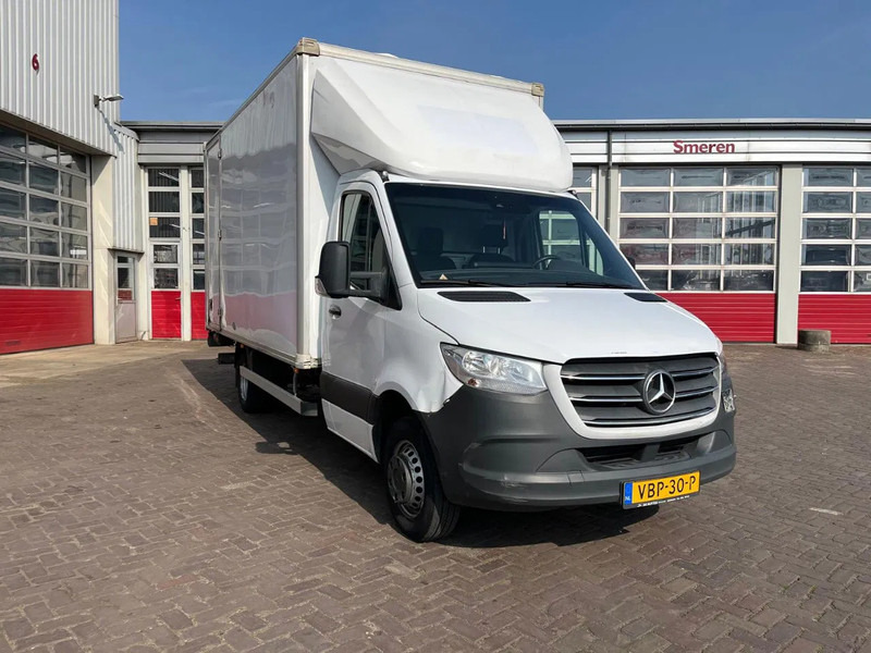 Mercedes-Benz Sprinter 516CDI - Fourgon grand volume: photos 4 Mercedes-Benz Sprinter 516CDI - Fourgon grand volume: photos 4