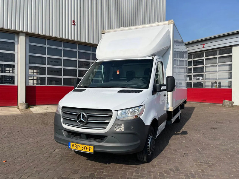 Mercedes-Benz Sprinter 516CDI - Fourgon grand volume: photos 2 Mercedes-Benz Sprinter 516CDI - Fourgon grand volume: photos 2
