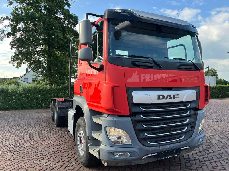 DAF CF 530 FAT intarder - Tracteur routier: photos 4 DAF CF 530 FAT intarder - Tracteur routier: photos 4