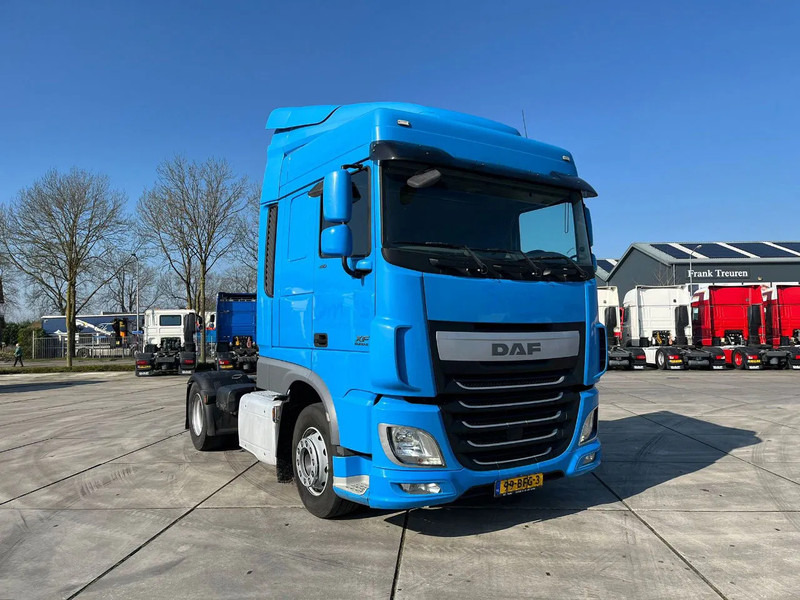 DAF XF 410 FT - Tracteur routier: photos 1 DAF XF 410 FT - Tracteur routier: photos 1