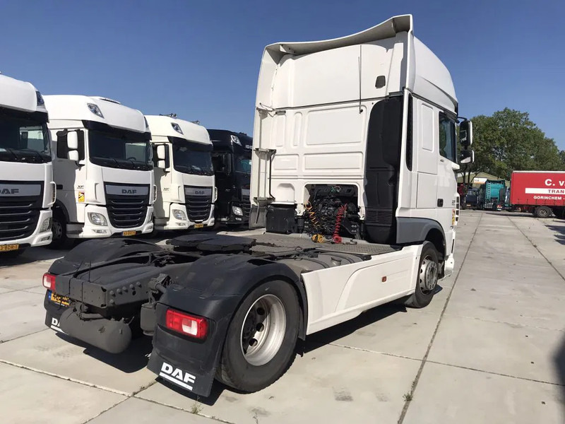 DAF XF 460 FT EURO 6 INTARDER - Tracteur routier: photos 4 DAF XF 460 FT EURO 6 INTARDER - Tracteur routier: photos 4
