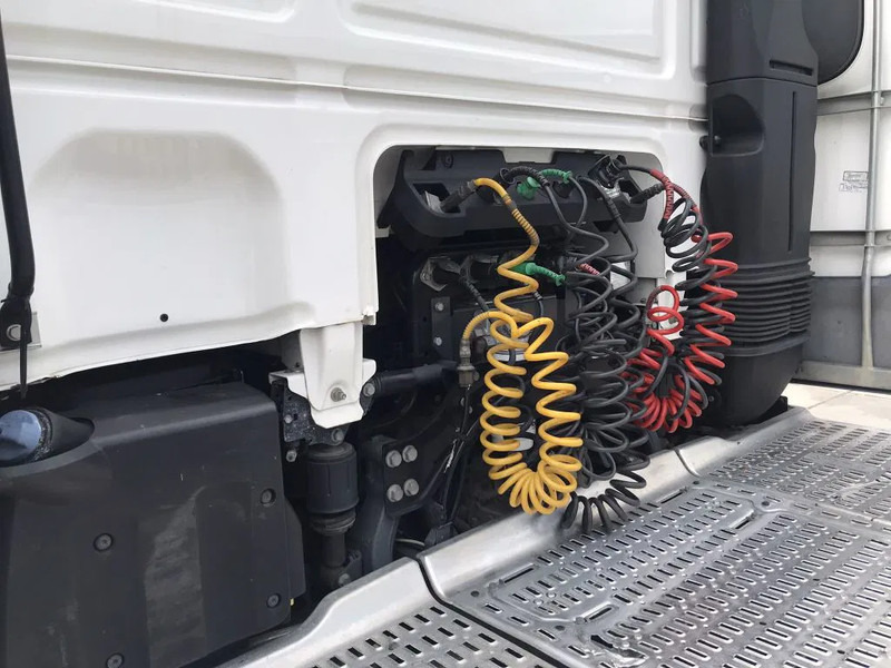 Tracteur routier DAF XF 460 FT EURO 6 INTARDER: photos 11