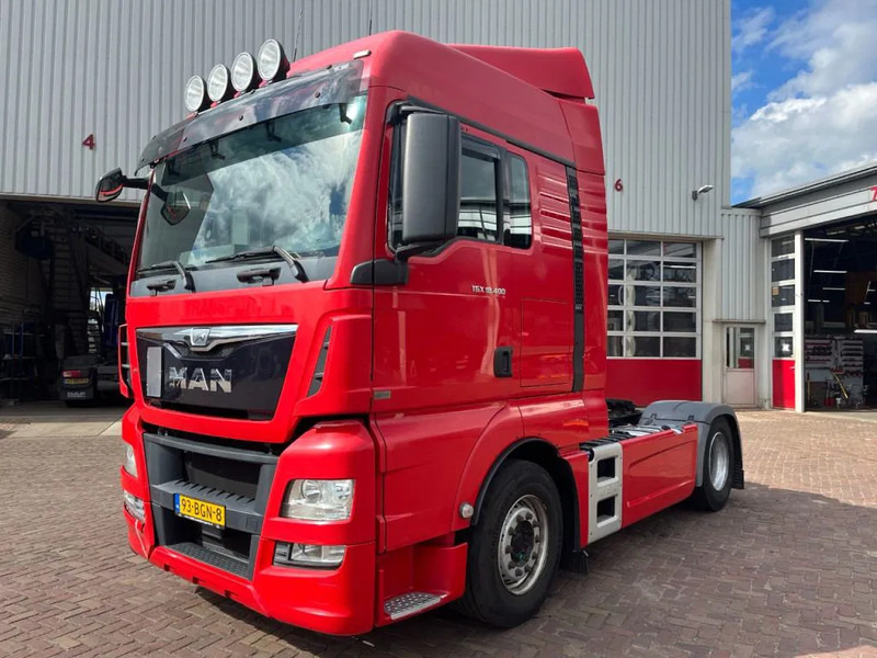 MAN TGX 18.400 EURO 6 - Tracteur routier: photos 1 MAN TGX 18.400 EURO 6 - Tracteur routier: photos 1