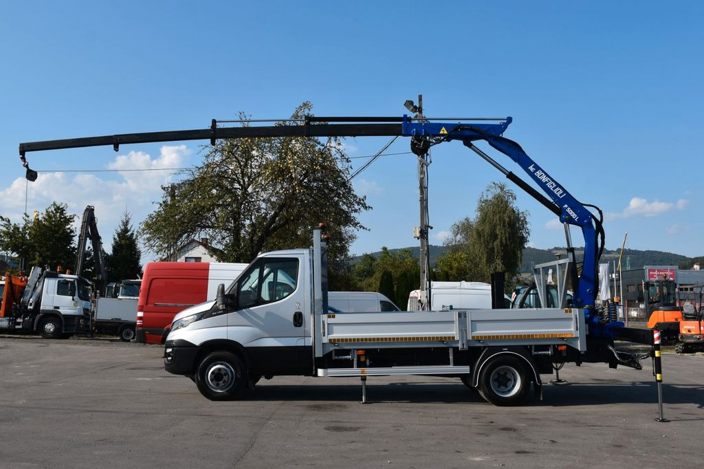Iveco Daily 72-170 Pritsche 3,80 m Bonfiglioli P.5000 - Utilitaire plateau: photos 3 Iveco Daily 72-170 Pritsche 3,80 m Bonfiglioli P.5000 - Utilitaire plateau: photos 3