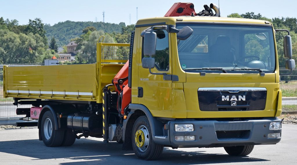 MAN TGL 12.220 Kipper 5,05 m + PK 8501 B *TOPZUSTAND - Camion grue, Camion benne: photos 4 MAN TGL 12.220 Kipper 5,05 m + PK 8501 B *TOPZUSTAND - Camion grue, Camion benne: photos 4