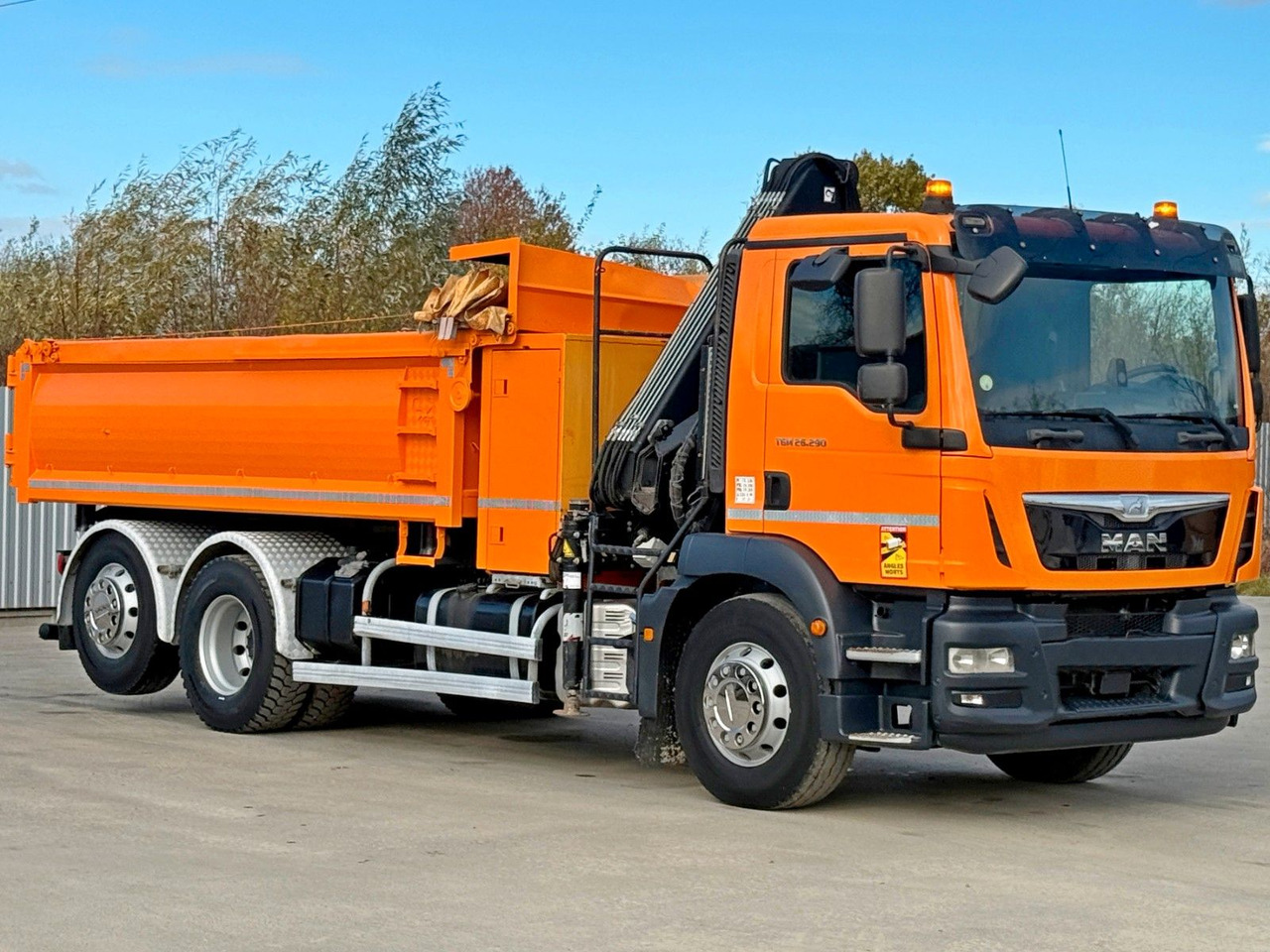 MAN TGM 26.290* KIPPER 4,60m*HIAB 111 B-3 HIDUO/FUNK - Camion grue: photos 3 MAN TGM 26.290* KIPPER 4,60m*HIAB 111 B-3 HIDUO/FUNK - Camion grue: photos 3