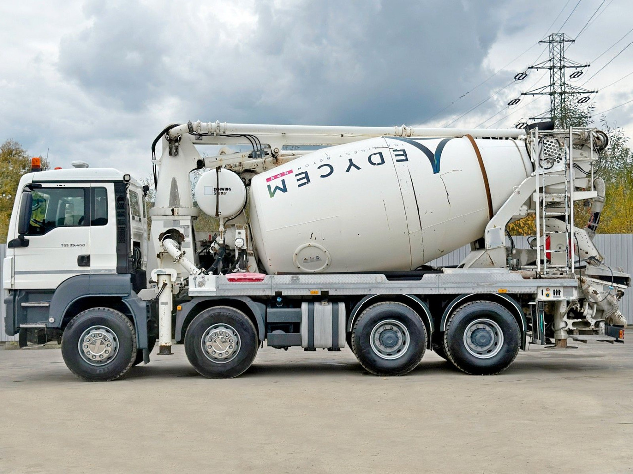 MAN TGS 35.400 BETONPUMPE * 8x4 / TOPZUSTAND - Camion pompe: photos 4 MAN TGS 35.400 BETONPUMPE * 8x4 / TOPZUSTAND - Camion pompe: photos 4