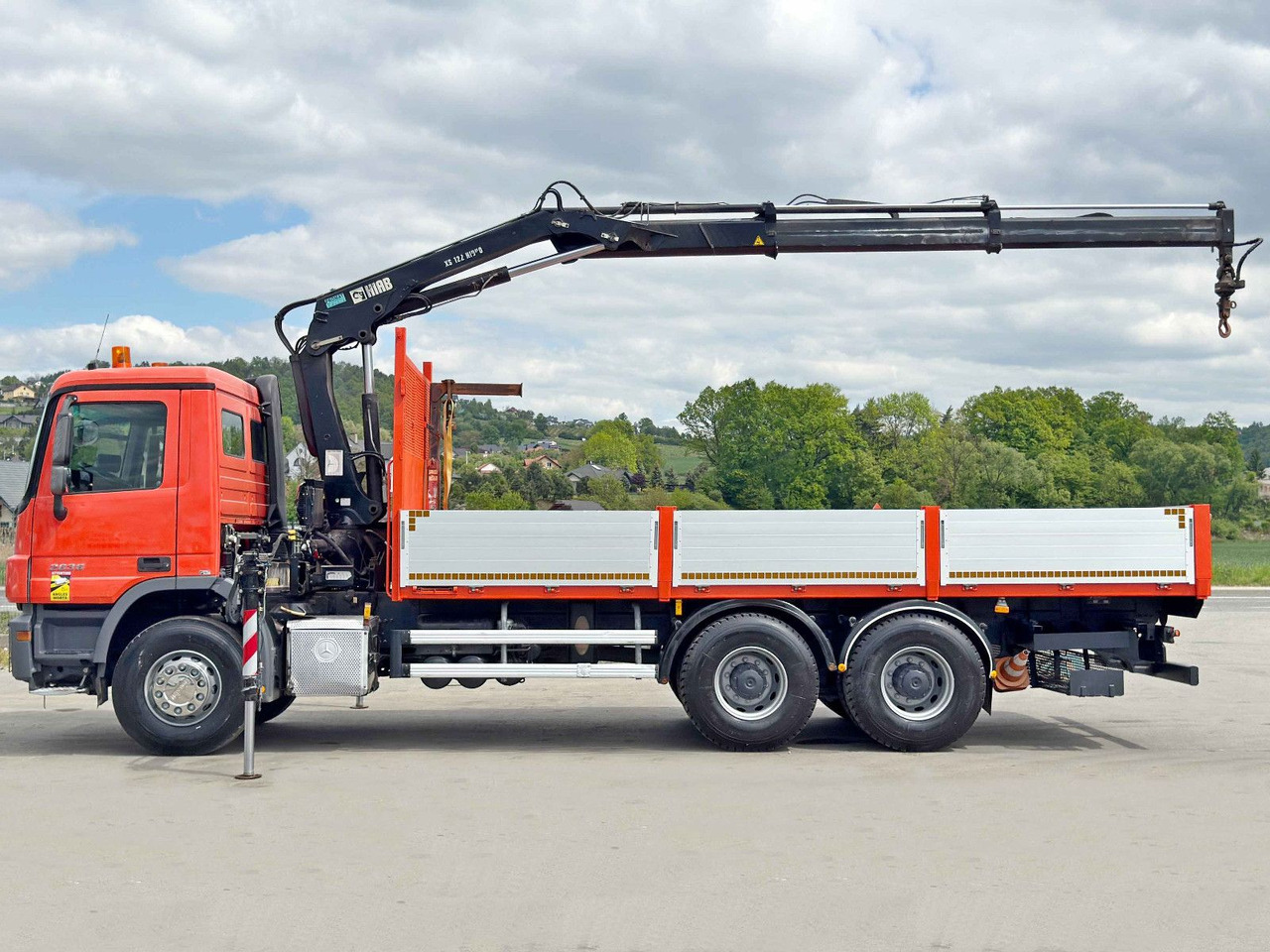 Mercedes-Benz ACTROS 2636*HIAB 122 BS-2 HIDUO + FUNK/6x4 * TOP - Camion grue: photos 5 Mercedes-Benz ACTROS 2636*HIAB 122 BS-2 HIDUO + FUNK/6x4 * TOP - Camion grue: photos 5