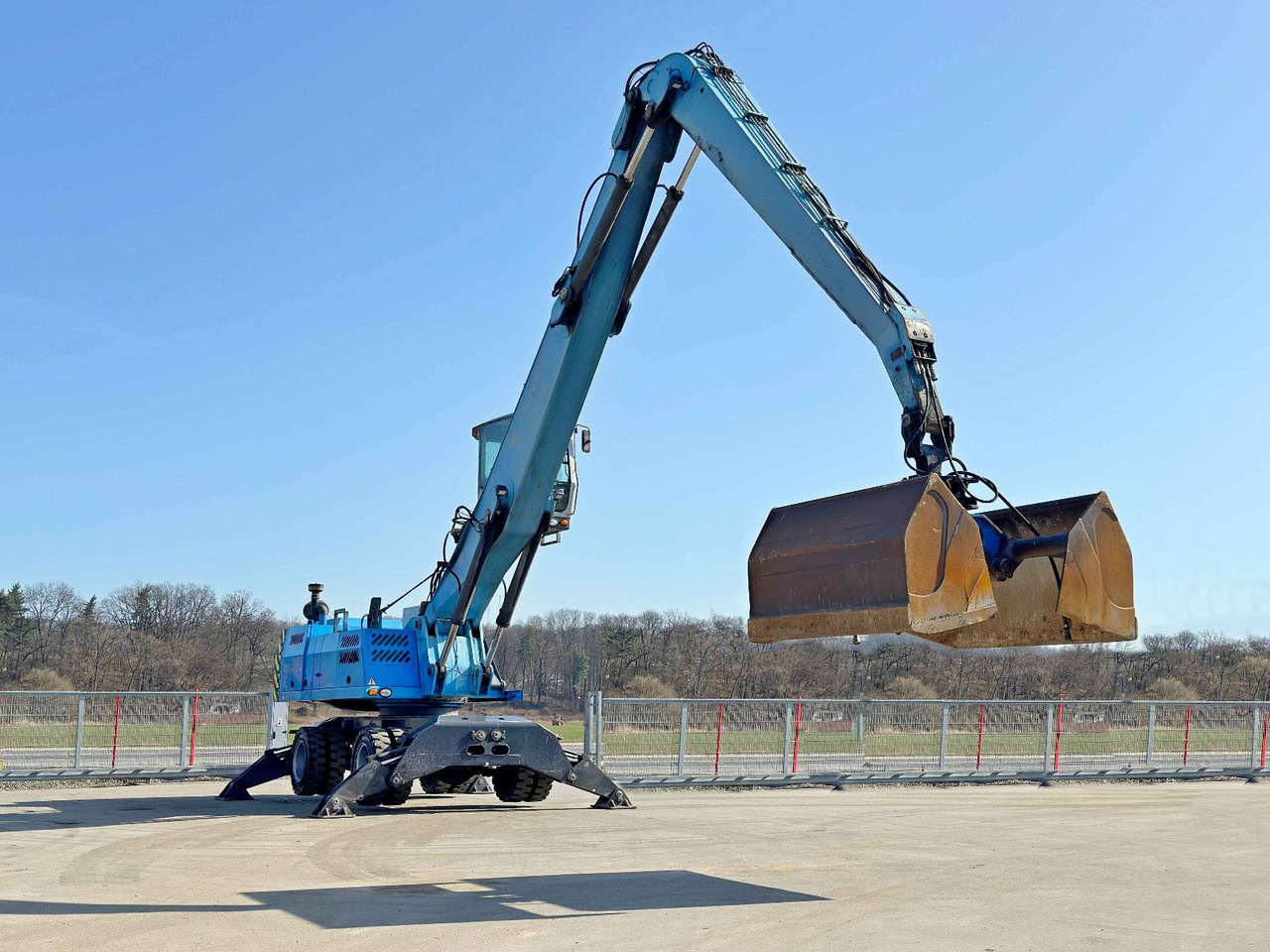 Terex FUCHS MHL 360 * Umschlagbagger * TOP - Pelle sur pneus: photos 4 Terex FUCHS MHL 360 * Umschlagbagger * TOP - Pelle sur pneus: photos 4