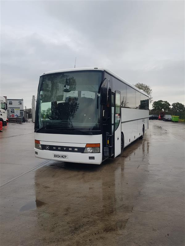 2004 Setra 315 GT 49 Seat coach, MOT November, 6 cylinder, 6 speed manual, excellent runner. - Autocar: photos 1 2004 Setra 315 GT 49 Seat coach, MOT November, 6 cylinder, 6 speed manual, excellent runner. - Autocar: photos 1