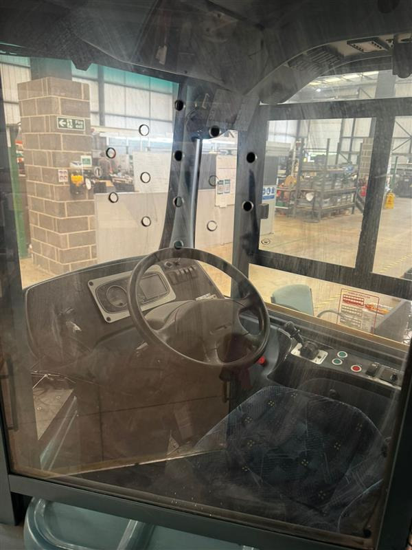 2008 Volvo Double Decker static classroom - Bus à impériale: photos 5 2008 Volvo Double Decker static classroom - Bus à impériale: photos 5