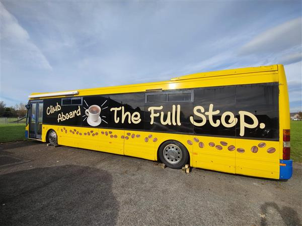 Optare single decker meeting place - Bus à impériale: photos 1 Optare single decker meeting place - Bus à impériale: photos 1