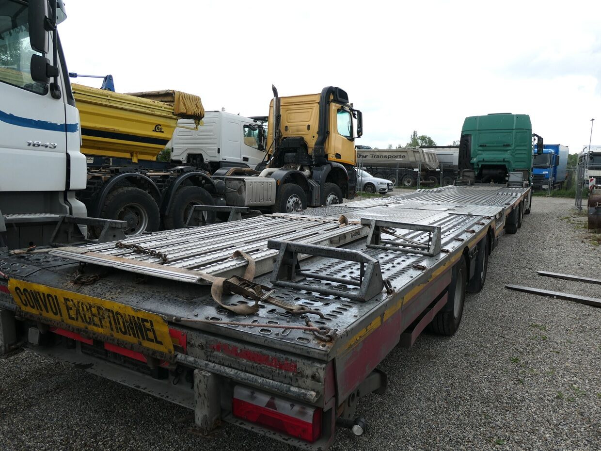 MAN TGX 24 24.500 - Camion porte-voitures: photos 4 MAN TGX 24 24.500 - Camion porte-voitures: photos 4