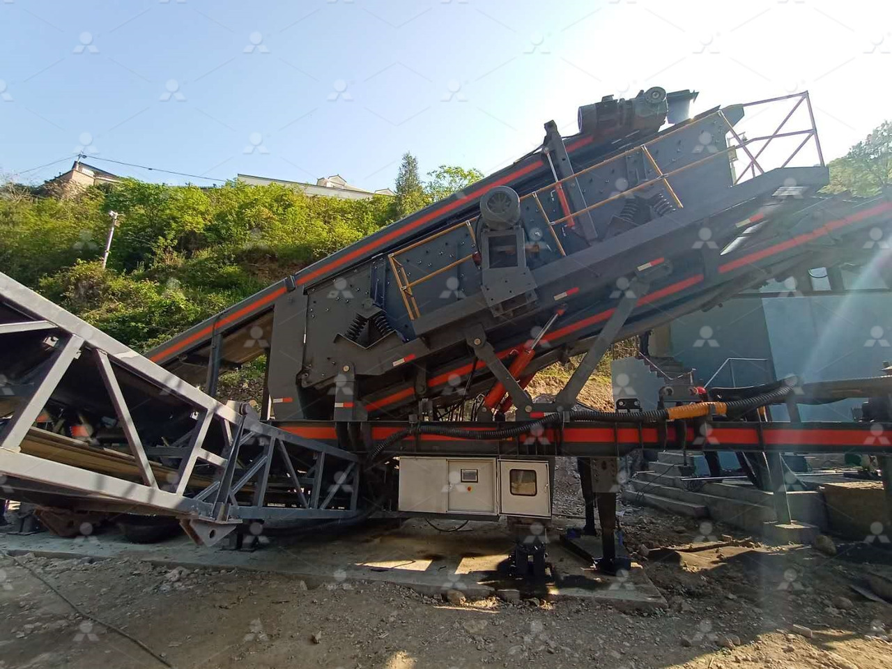 LIMING NK series mobile crusher - Concasseur mobile: photos 4 LIMING NK series mobile crusher - Concasseur mobile: photos 4