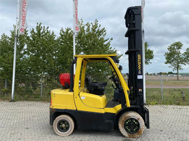 Hyster H4.0FT - Chariot élévateur à gaz: photos 1 Hyster H4.0FT - Chariot élévateur à gaz: photos 1