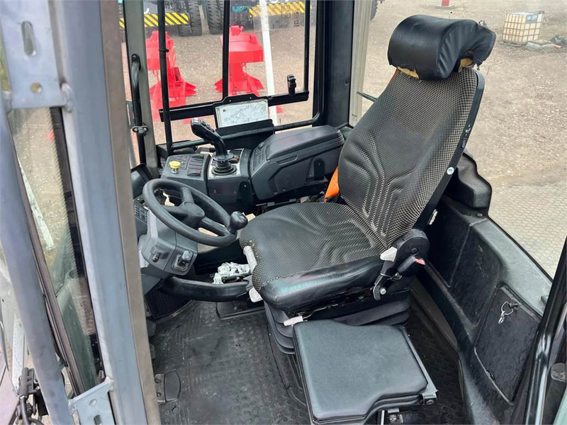 Chariot porte-conteneur Kalmar DCG100-45ED7: photos 9