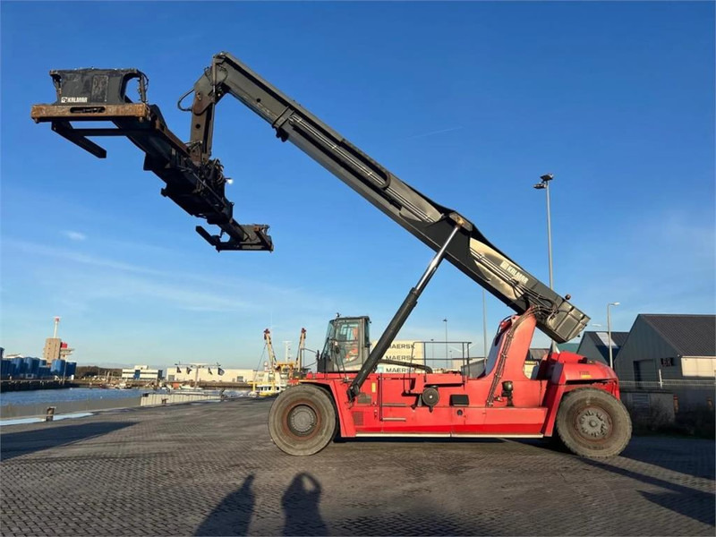 Kalmar DRG450-75S6HCXS - Reach stacker: photos 1 Kalmar DRG450-75S6HCXS - Reach stacker: photos 1
