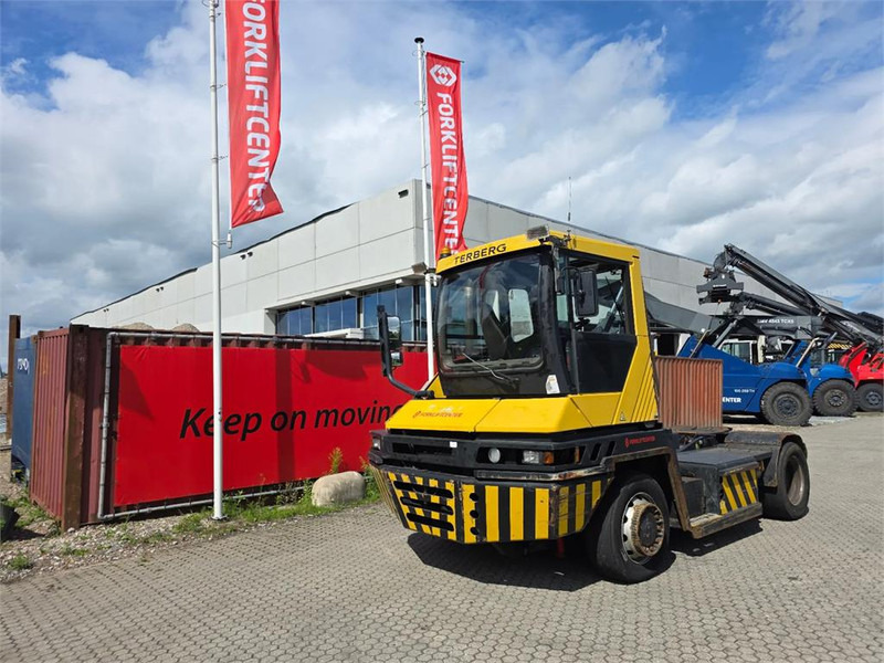 Terberg RT282 4x4 - Tracteur portuaire: photos 2 Terberg RT282 4x4 - Tracteur portuaire: photos 2