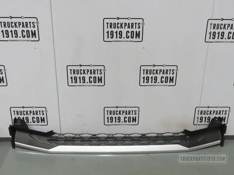 DAF 2277934 Bovengrille XD - Carrosserie et extérieur pour Camion: photos 1 DAF 2277934 Bovengrille XD - Carrosserie et extérieur pour Camion: photos 1