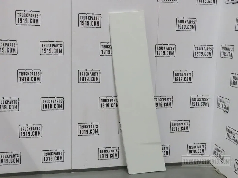 DAF 2333701 Cabine Fender NGD R - Aérodynamique/ Spoilers pour Camion: photos 1 DAF 2333701 Cabine Fender NGD R - Aérodynamique/ Spoilers pour Camion: photos 1