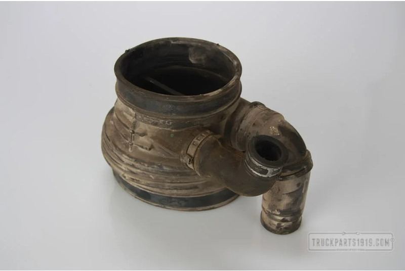 MAN Engines & Parts Aanzuigbuis turbo TGX - Moteur et pièces pour Camion: photos 1 MAN Engines & Parts Aanzuigbuis turbo TGX - Moteur et pièces pour Camion: photos 1