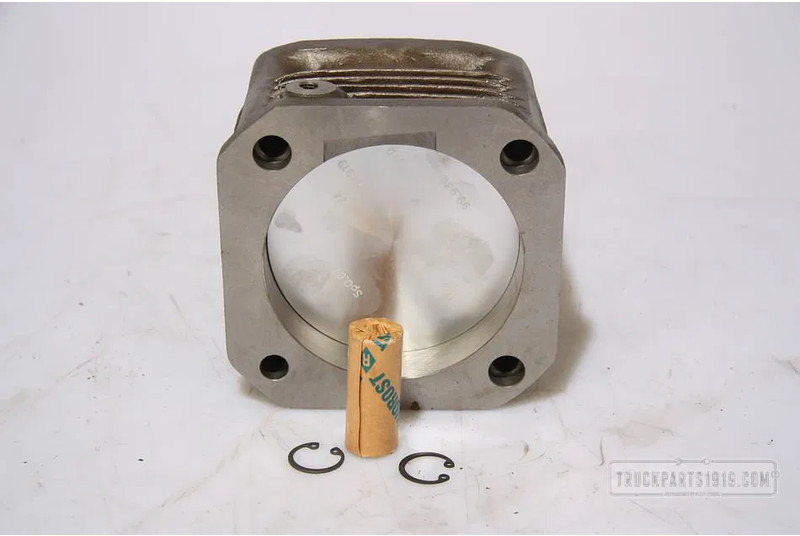 Mercedes-Benz A5411300208 Compressor Cil. - Moteur et pièces pour Camion: photos 1 Mercedes-Benz A5411300208 Compressor Cil. - Moteur et pièces pour Camion: photos 1