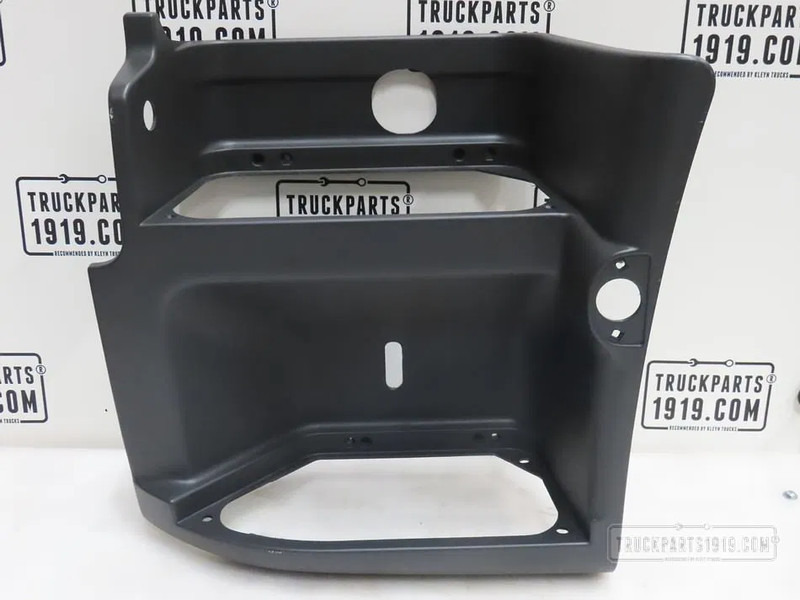 Volvo Body & Chassis Parts Instapbak Li. Volvo - Carrosserie et extérieur pour Camion: photos 1 Volvo Body & Chassis Parts Instapbak Li. Volvo - Carrosserie et extérieur pour Camion: photos 1