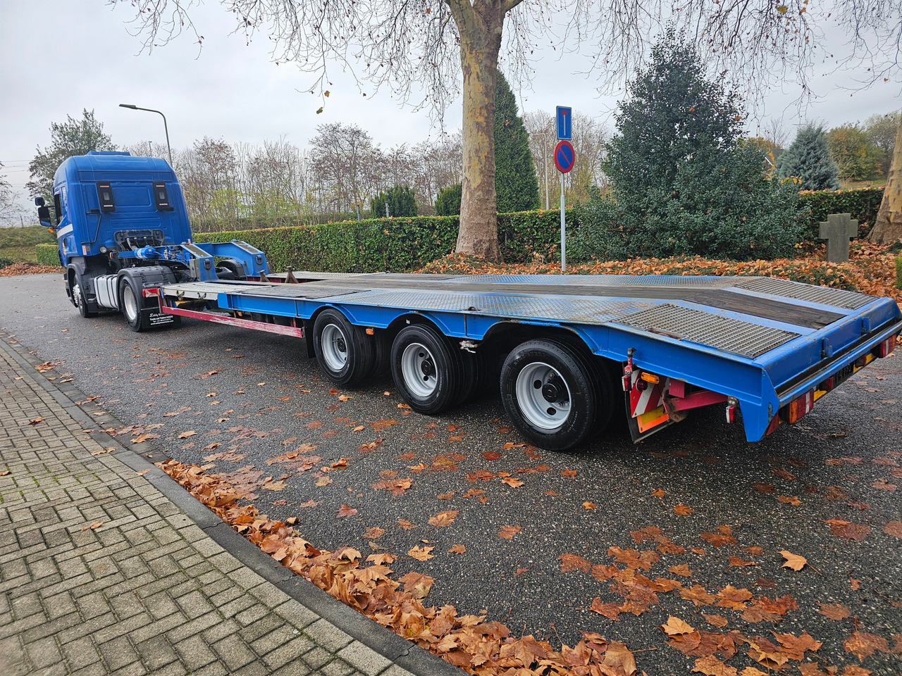 Langendorf ATUE 30/34 - Semi-remorque surbaissé: photos 3 Langendorf ATUE 30/34 - Semi-remorque surbaissé: photos 3