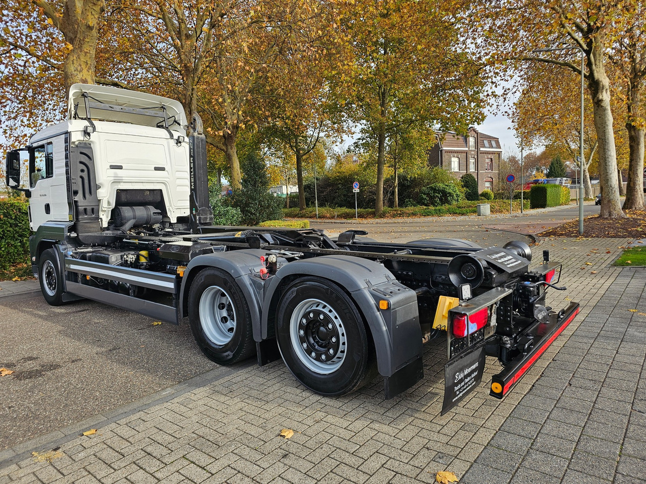 MAN TGS 28.500 L 6x2-4 Hooklift - Camion ampliroll: photos 3 MAN TGS 28.500 L 6x2-4 Hooklift - Camion ampliroll: photos 3