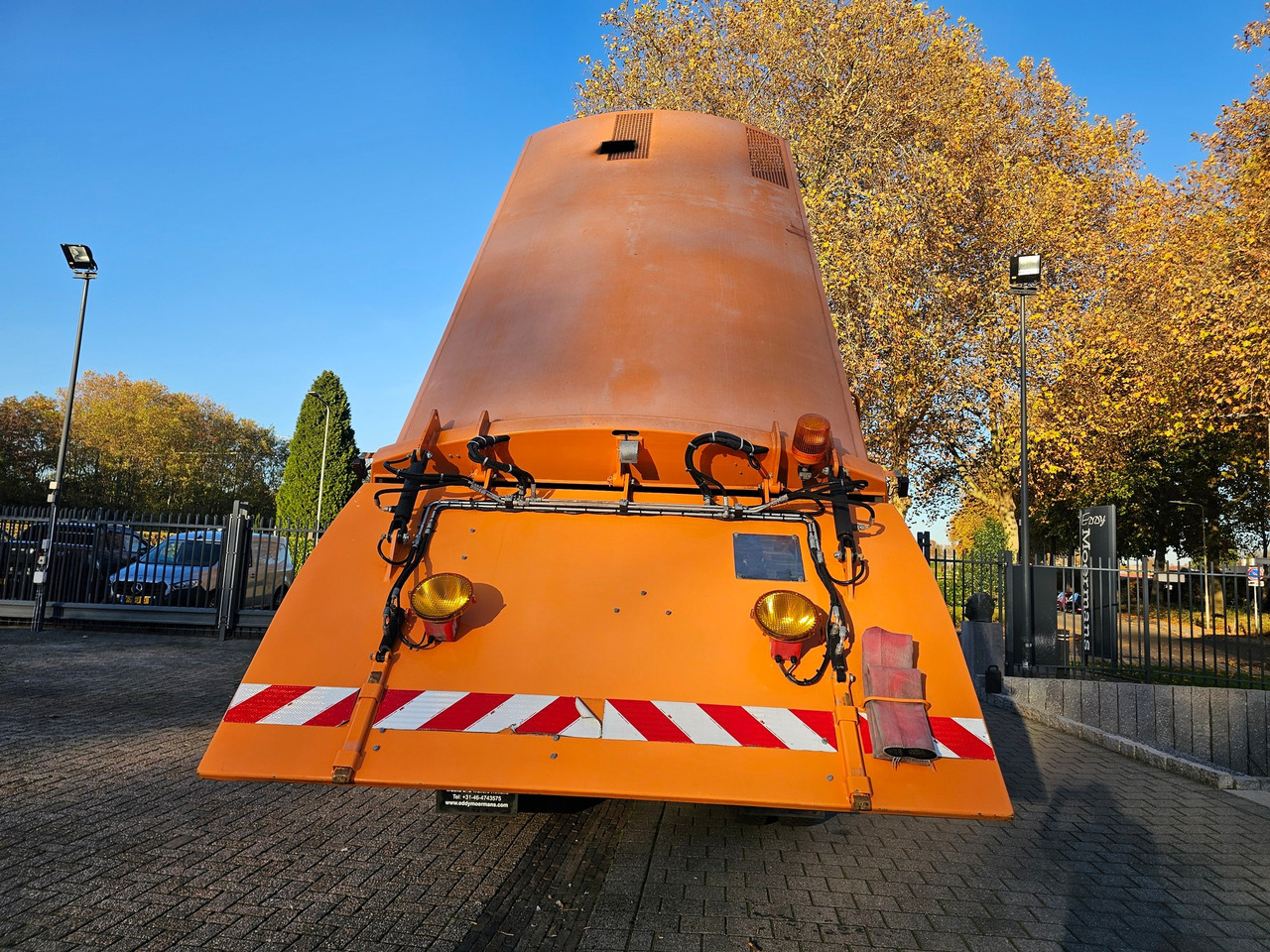 Mercedes Benz Atergo 1518 - Balayeuse de voirie: photos 5 Mercedes Benz Atergo 1518 - Balayeuse de voirie: photos 5