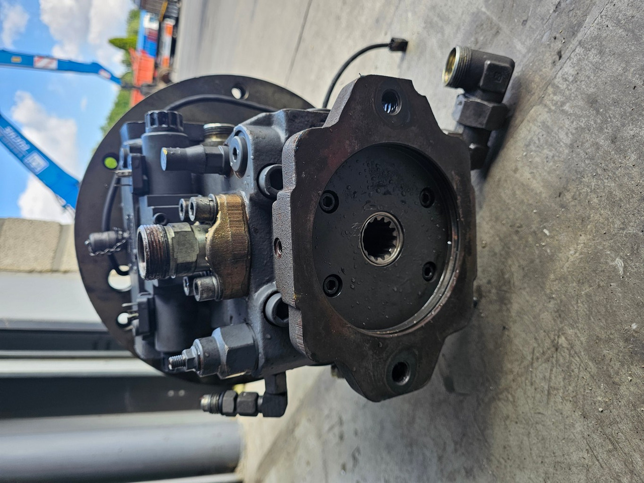 Rexroth A4VG56EP3D1 - Pompe hydraulique pour Engins de chantier: photos 4 Rexroth A4VG56EP3D1 - Pompe hydraulique pour Engins de chantier: photos 4