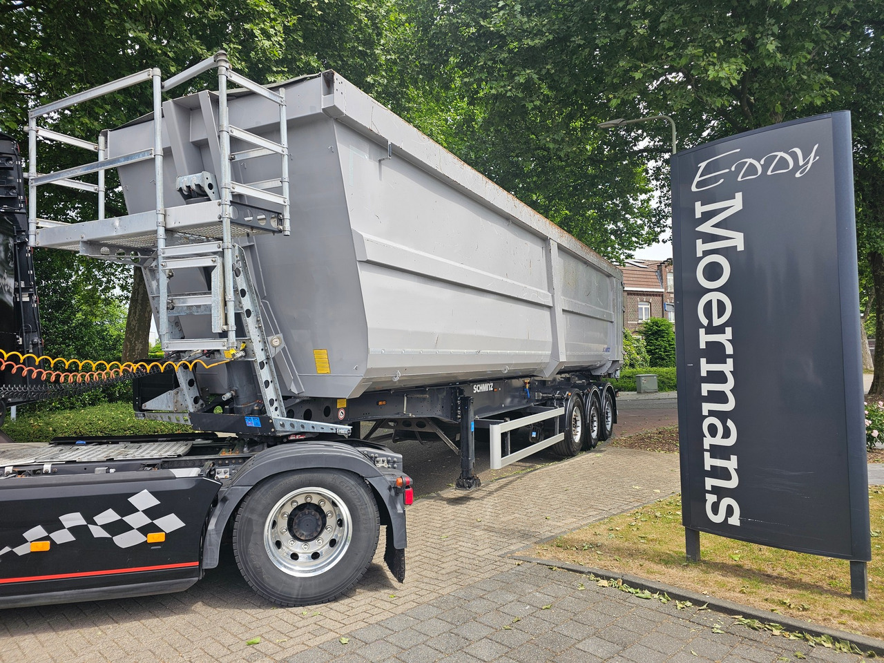 Schmitz SGF-S3 Scraptipper 55 M3 - Semi-remorque benne: photos 1 Schmitz SGF-S3 Scraptipper 55 M3 - Semi-remorque benne: photos 1